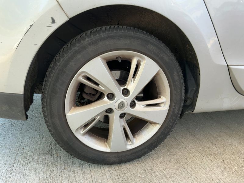 Renault Grand Scenic 1.5 dCi Energy Limited 2016 – снимка 9