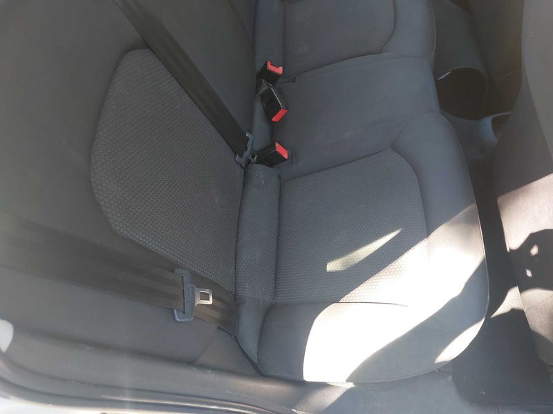 Audi A1 Sportback 1.6 TDI Ambiente 2013 – снимка 84