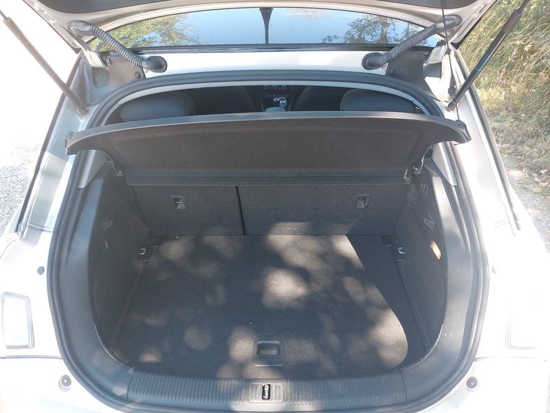 Audi A1 Sportback 1.6 TDI Ambiente 2013 – снимка 9