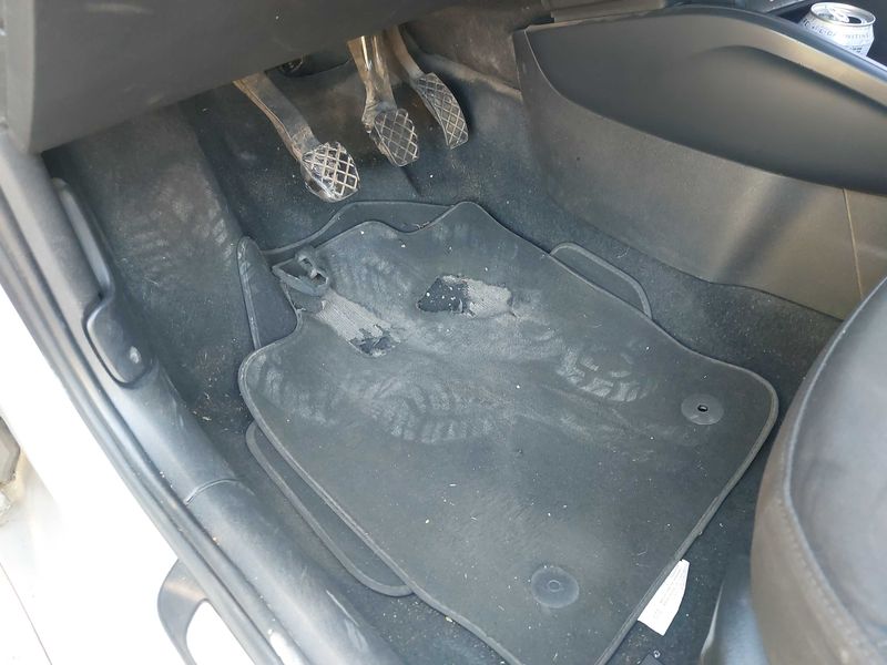 Audi A1 Sportback 1.6 TDI Ambiente 2013 – снимка 64