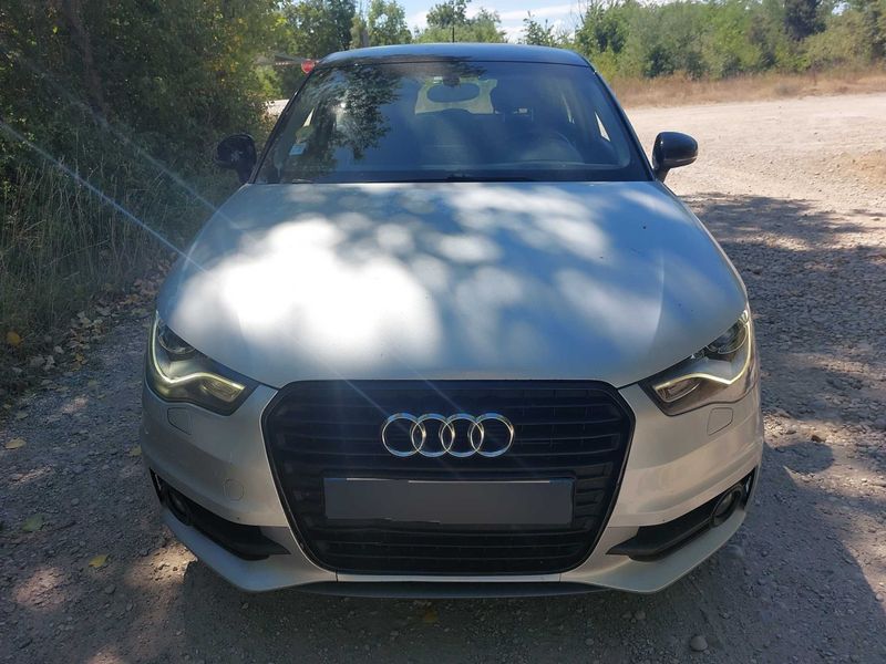 Audi A1 Sportback 1.6 TDI Ambiente 2013 – снимка 7