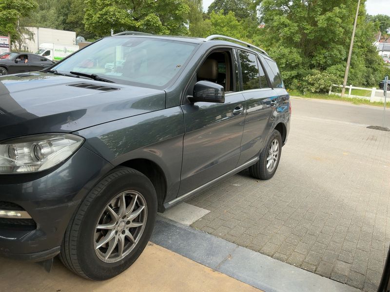 Mercedes-Benz M-Klasse ML 250 CDI BlueTEC 2013 – снимка 2
