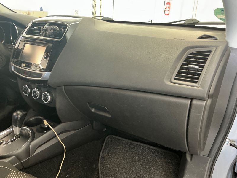 Mitsubishi ASX 2.2 DI-D SUV-Star+ 4WD 2016 – снимка 22