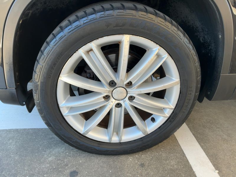 Volkswagen Tiguan 1.4 TSI Sport 2010 – снимка 3