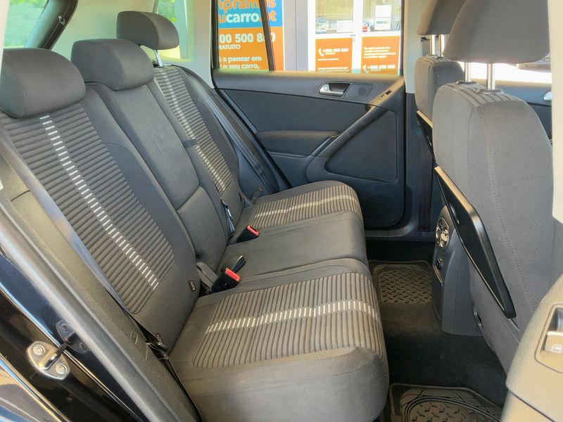 Volkswagen Tiguan 1.4 TSI Sport 2010 – снимка 19