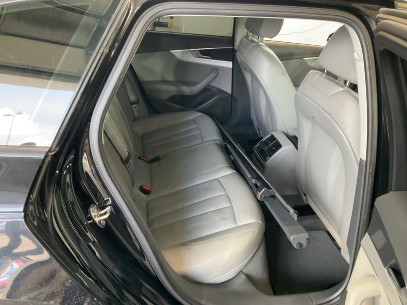 Audi A4 2.0 TDI 2017 – снимка 20