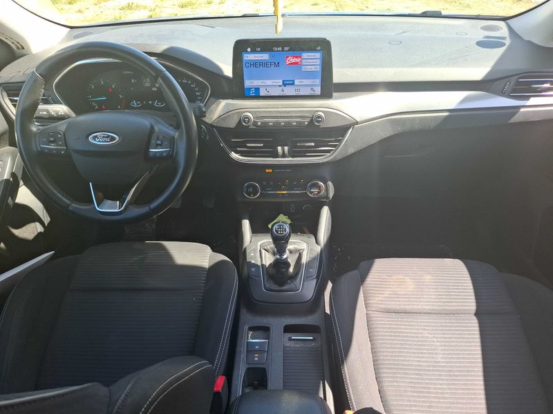 Ford Focus 1.5 EcoBlue TDCi Titanium 2019 – снимка 11