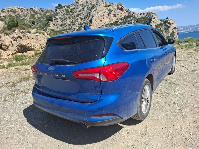 Ford Focus 1.5 EcoBlue TDCi Titanium 2019 – снимка 5
