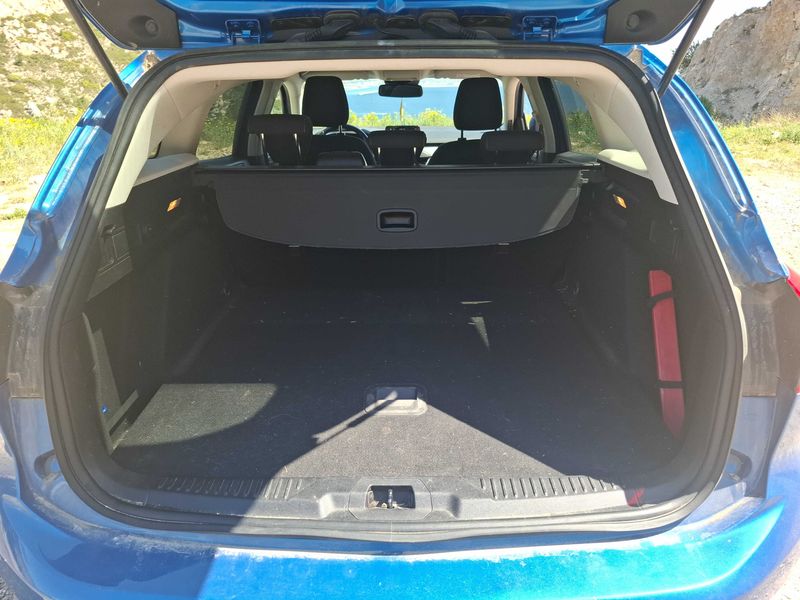 Ford Focus 1.5 EcoBlue TDCi Titanium 2019 – снимка 9