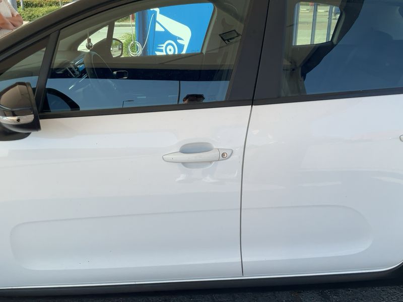 Citroen C3 1.2 PureTech Feel 2018 – снимка 4