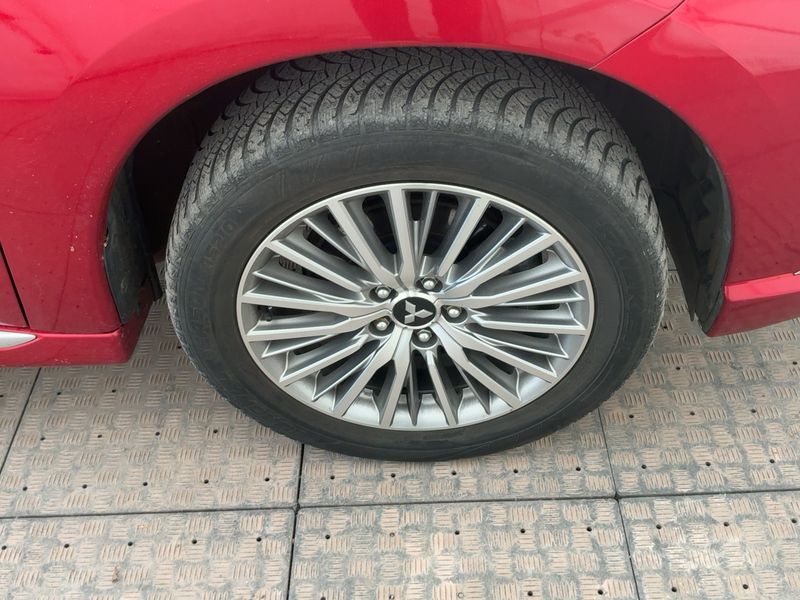 Mitsubishi Outlander 2.4 PHEV Spirit 4WD 2021 – снимка 11