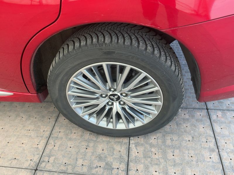 Mitsubishi Outlander 2.4 PHEV Spirit 4WD 2021 – снимка 5