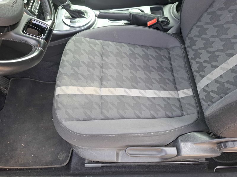 Volkswagen Beetle 1.2 TSI Design BlueMotion 2017 – снимка 55