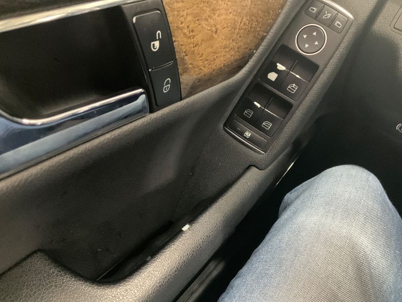 Mercedes-Benz C-Klasse C 200 CGI BlueEfficiency Sport Edition Avantgarde 2010 – снимка 37