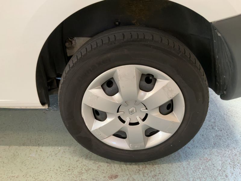 Renault Kangoo 1.5 BLUE dCi Express Extra Série Spéciale 2020 – снимка 5