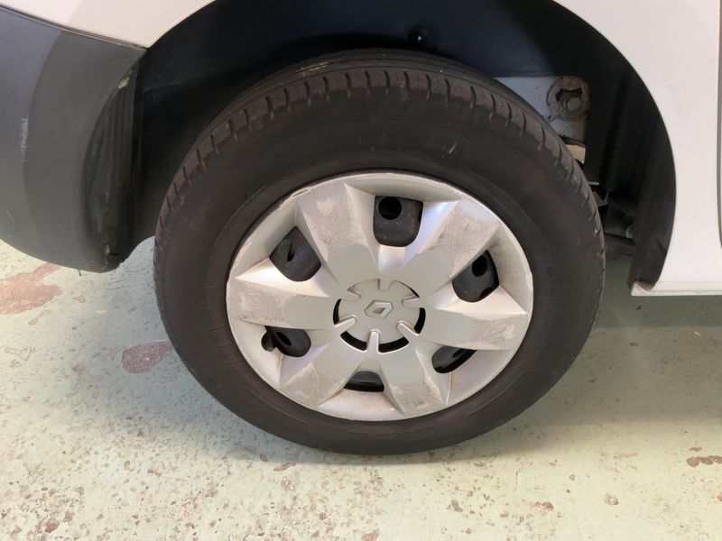 Renault Kangoo 1.5 BLUE dCi Express Extra Série Spéciale 2020 – снимка 9