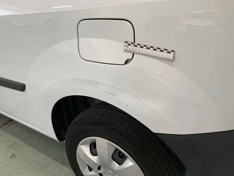 Renault Kangoo 1.5 BLUE dCi Express Extra Série Spéciale 2020 – снимка 30