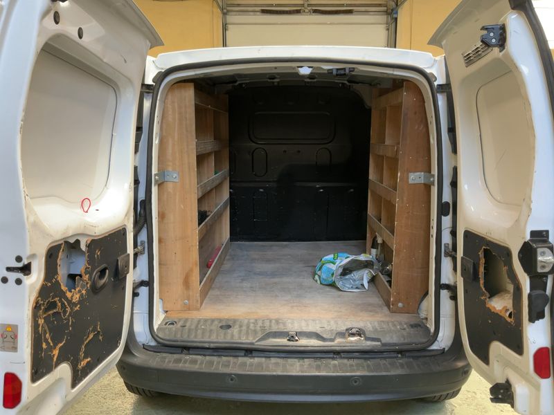 Renault Kangoo 1.5 BLUE dCi Express Extra Série Spéciale 2020 – снимка 15