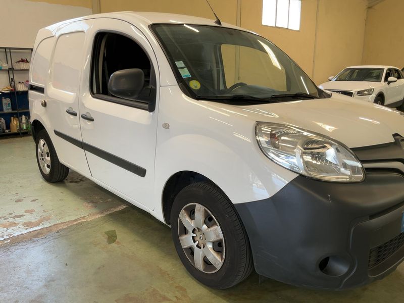 Renault Kangoo 1.5 BLUE dCi Express Extra Série Spéciale 2020 – снимка 12