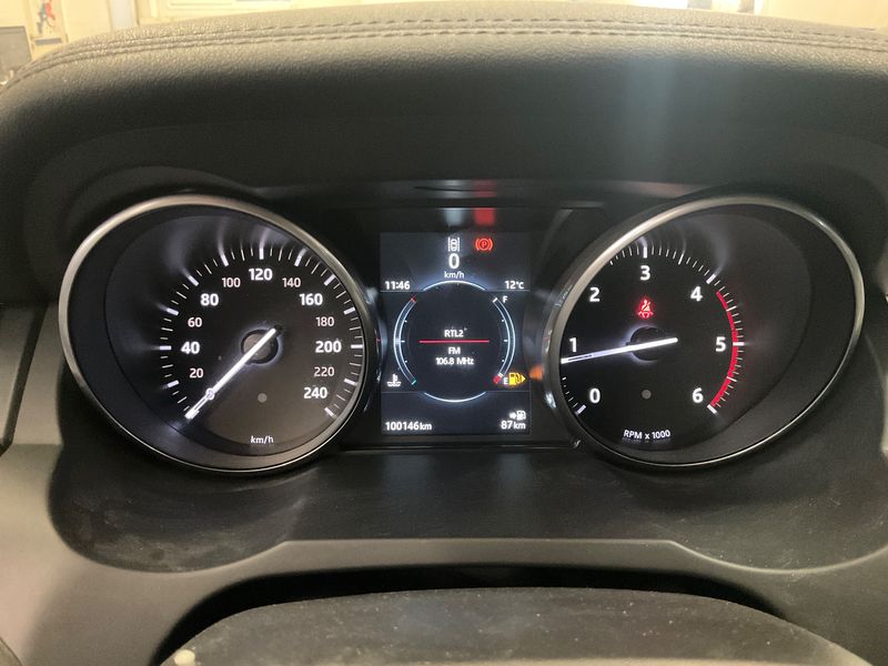 Land Rover Evoque 2.0 ed4 SE Dynamic 2017 – снимка 18