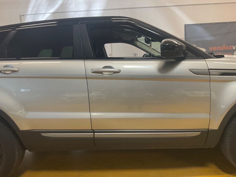Land Rover Evoque 2.0 ed4 SE Dynamic 2017 – снимка 10