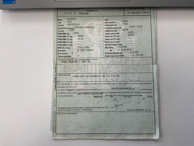 Toyota Avensis 2.0 D-4D 2004 – снимка 6