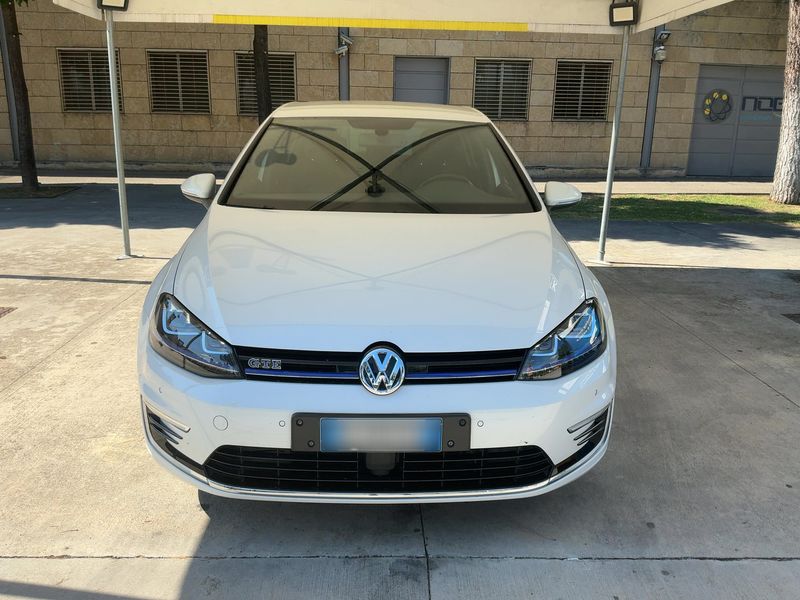 Volkswagen Golf VII 1.4 GTE 2015 – снимка 14