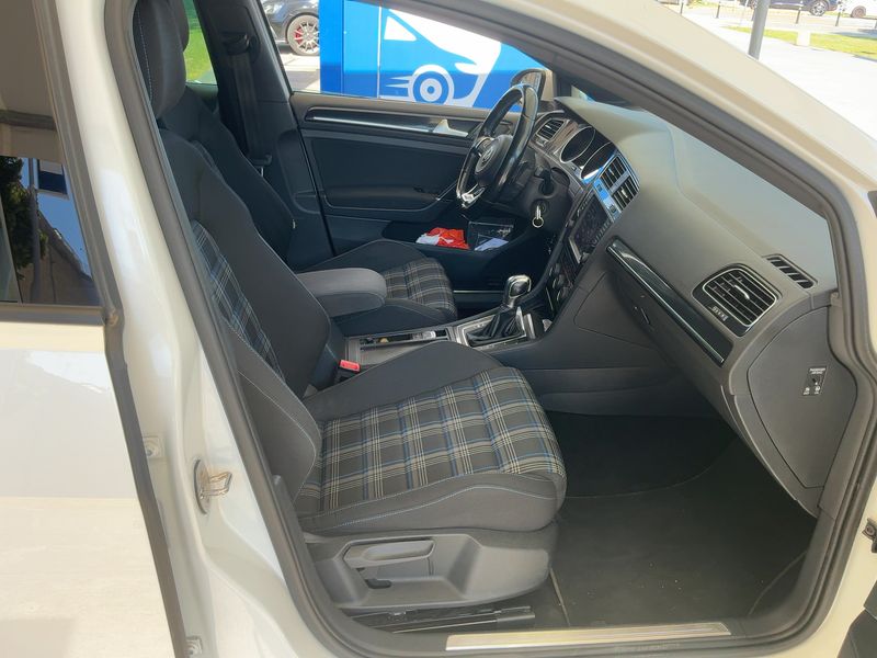 Volkswagen Golf VII 1.4 GTE 2015 – снимка 16