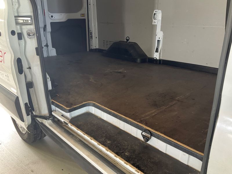 Ford Transit 2.0 TDCi 350 L2 Trend 2024 – снимка 24