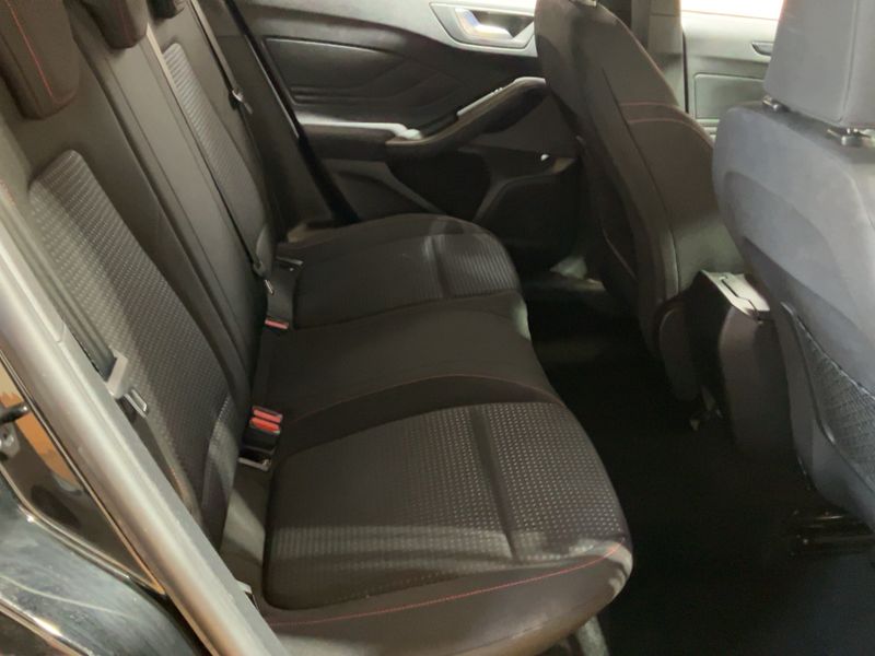 Ford Focus 1.0 EcoBoost ST-Line 2019 – снимка 19