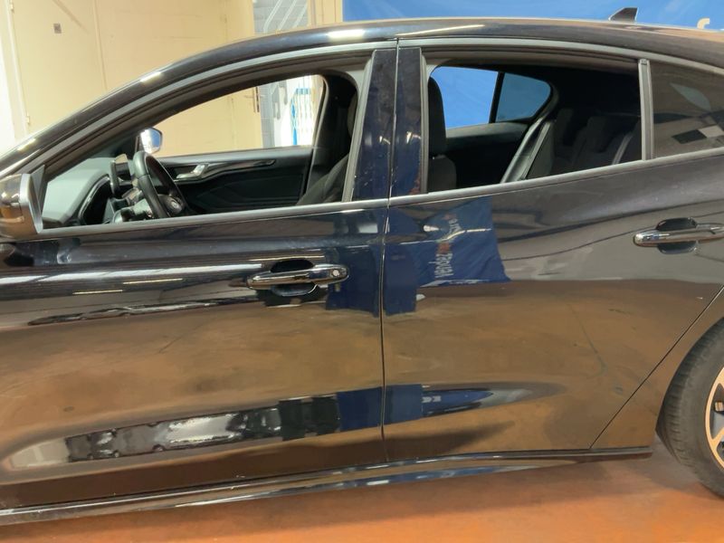 Ford Focus 1.0 EcoBoost ST-Line 2019 – снимка 4