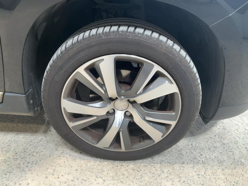 Peugeot 2008 1.6 Blue-HDi Crossway 2016 – снимка 11