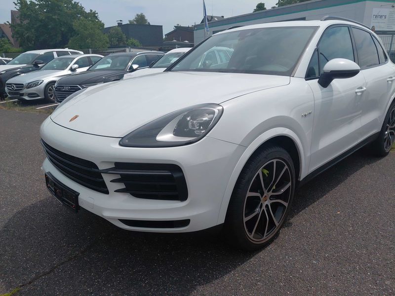 Porsche Cayenne E-Hybrid 2021 – снимка 2