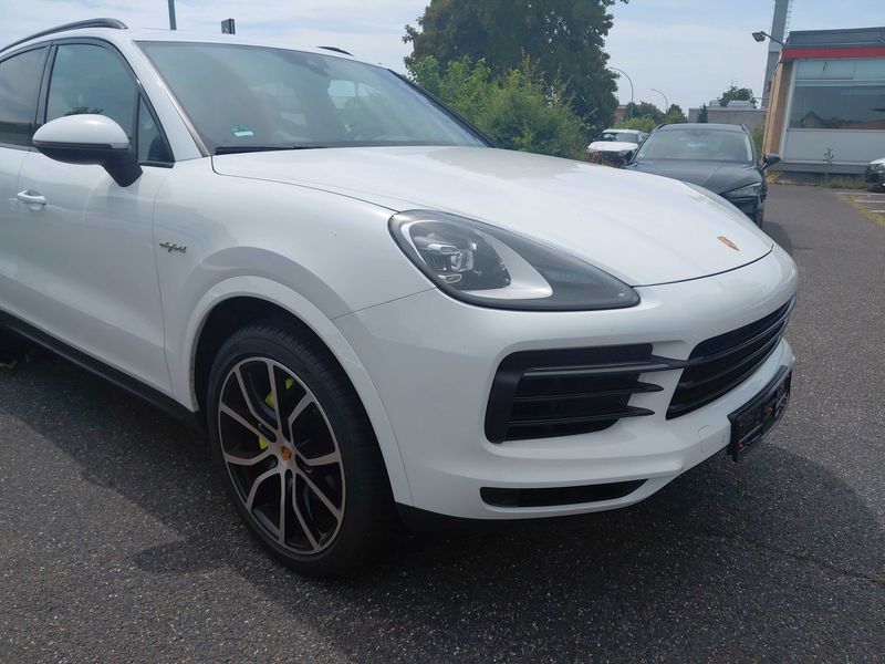 Porsche Cayenne E-Hybrid 2021 – снимка 6