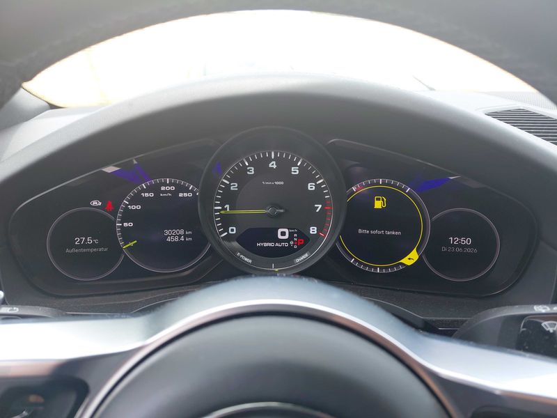 Porsche Cayenne E-Hybrid 2021 – снимка 12