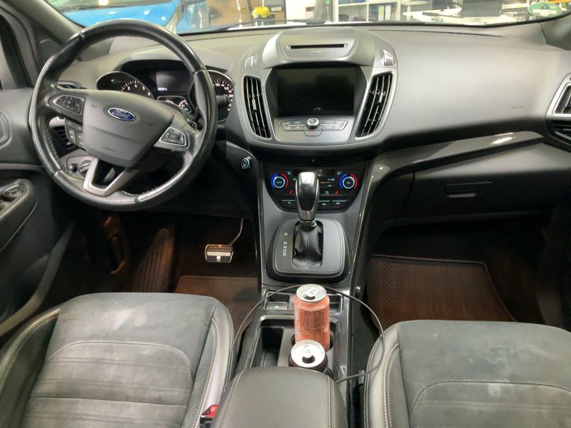 Ford Kuga 1.5 EcoBoost ST-Line 2017 – снимка 17