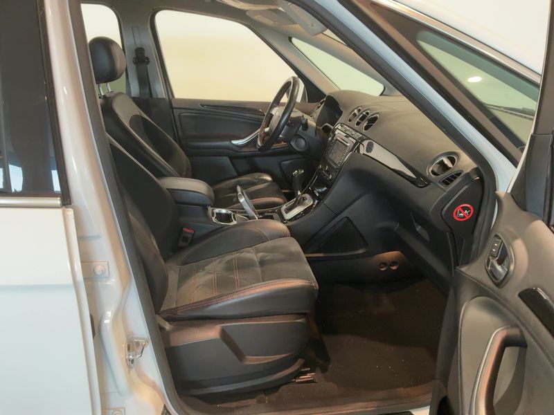 Ford S-Max 2.0 TDCi Titanium S 2014 – снимка 16