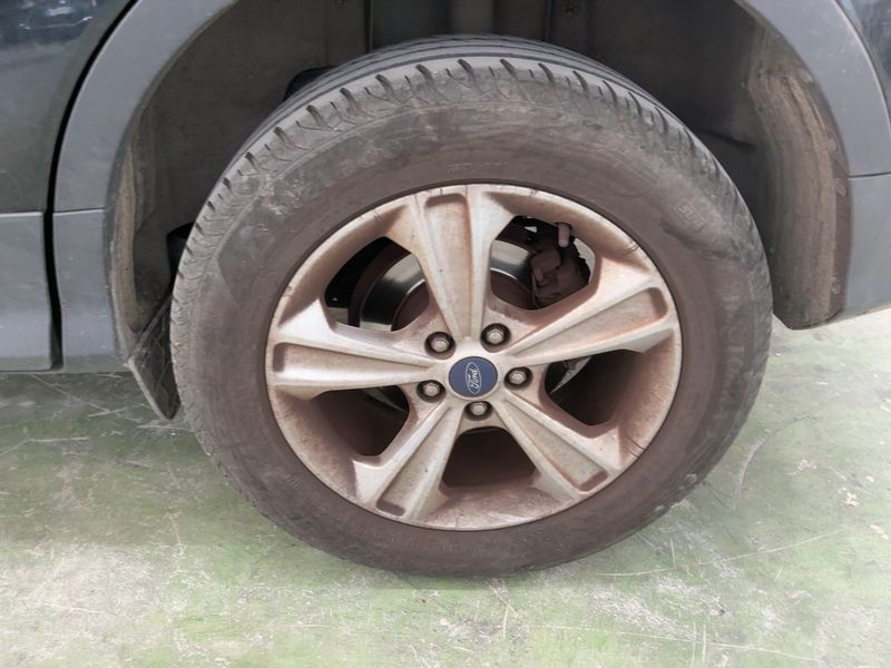 Ford Kuga 2.0 TDCi TD Plus 2014 – снимка 5