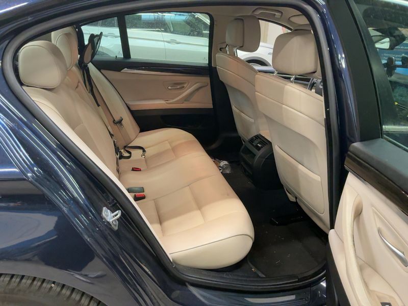 BMW 5er 528i Lounge Plus 2013 – снимка 19