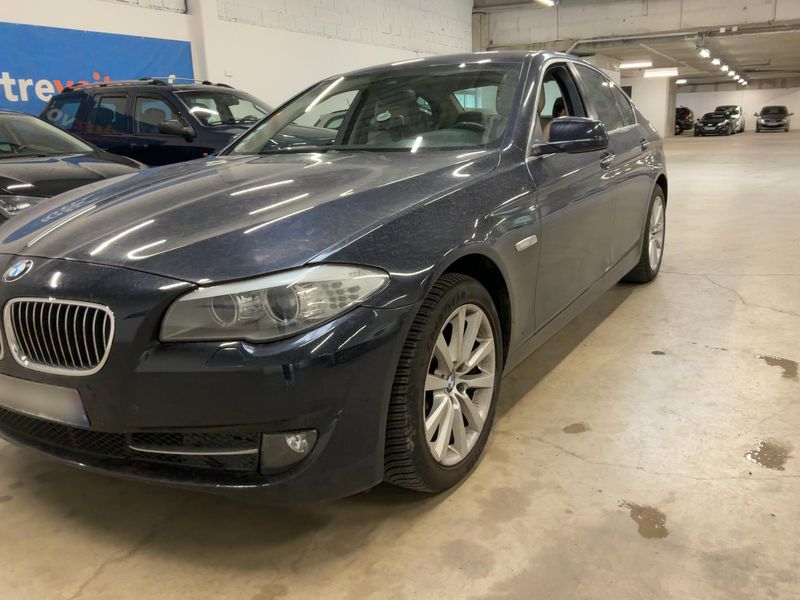 BMW 5er 528i Lounge Plus 2013 – снимка 2