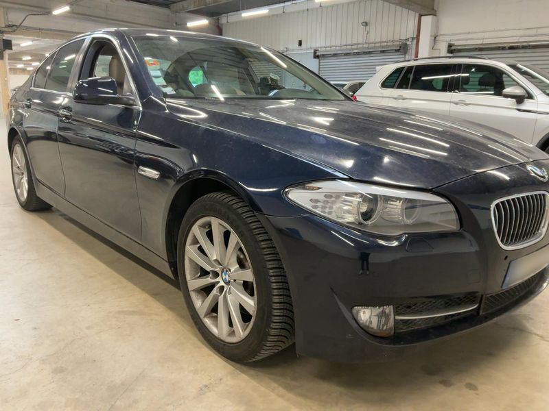 BMW 5er 528i Lounge Plus 2013 – снимка 12