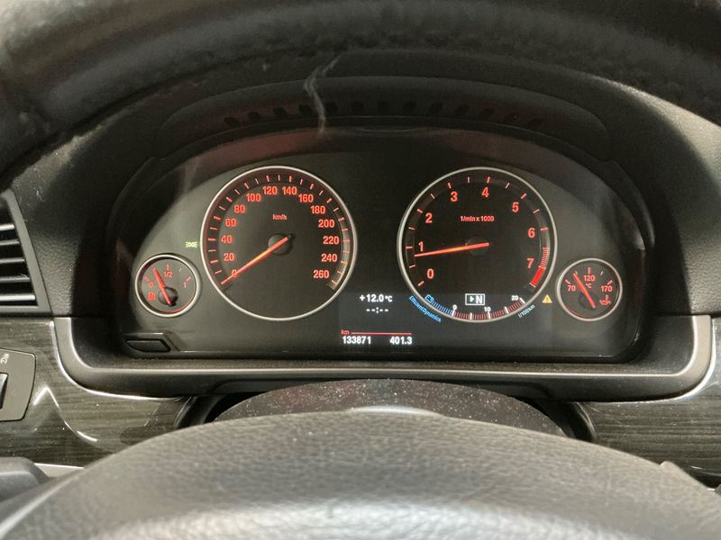 BMW 5er 528i Lounge Plus 2013 – снимка 18