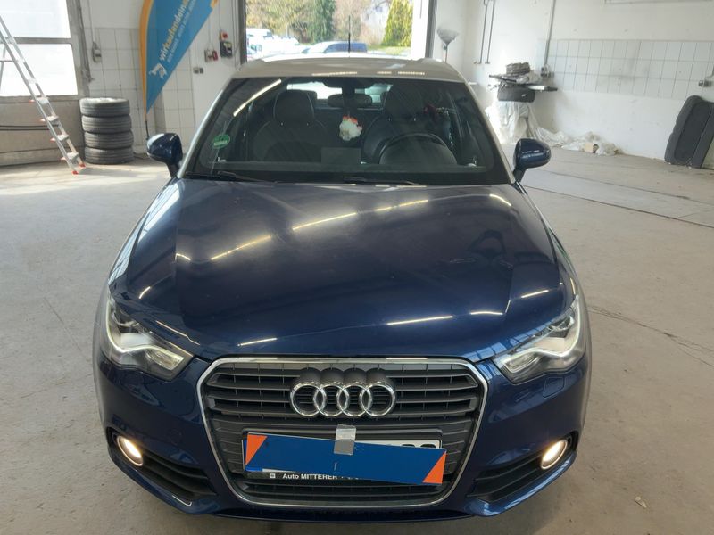 Audi A1 Sportback 1.4 TFSI S line Sportpaket 2012 – снимка 14