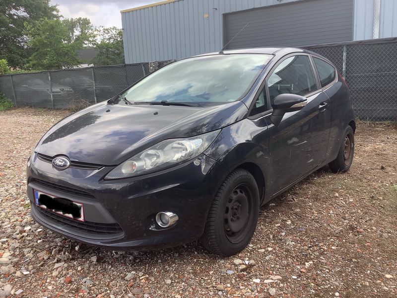 Ford Fiesta 1.6 TDCi Trend 2011 – снимка 1