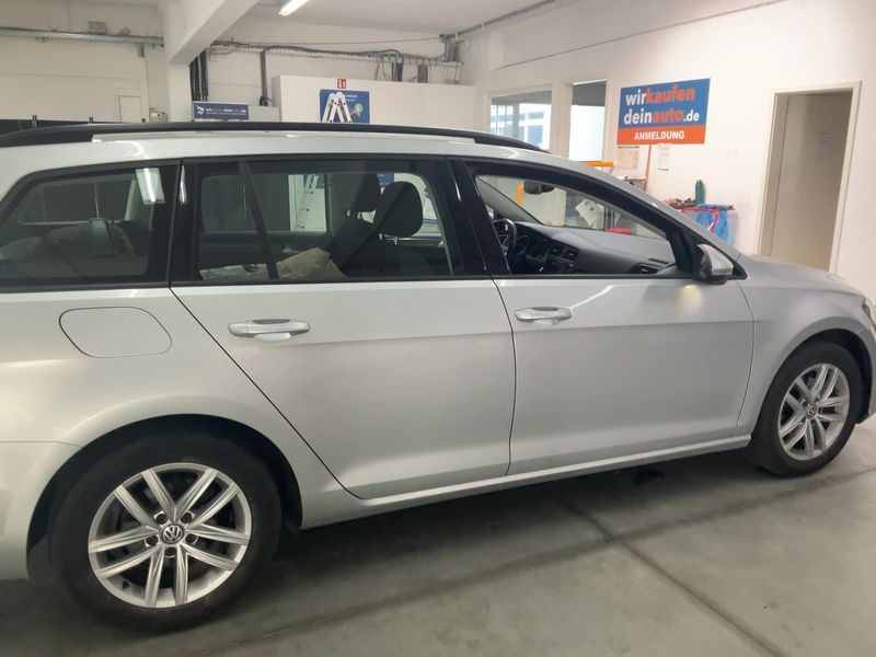 Volkswagen Golf VII 1.6 TDI Comfortline BlueMotion Tech 2019 – снимка 10