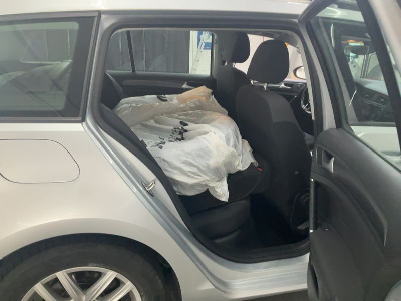 Volkswagen Golf VII 1.6 TDI Comfortline BlueMotion Tech 2019 – снимка 20