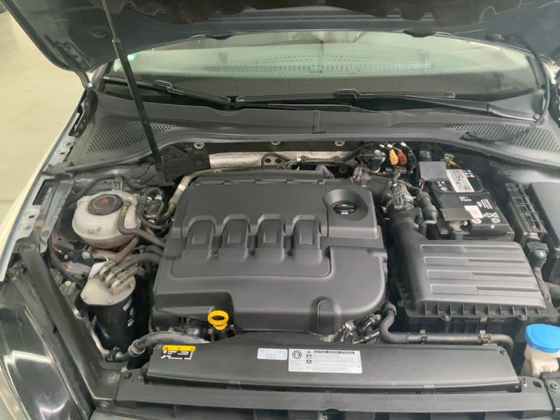 Volkswagen Golf VII 1.6 TDI Comfortline BlueMotion Tech 2019 – снимка 26