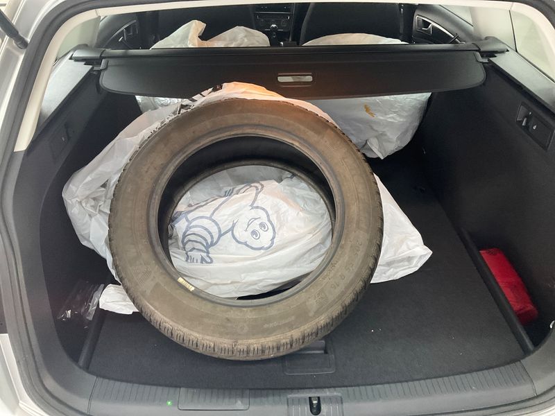 Volkswagen Golf VII 1.6 TDI Comfortline BlueMotion Tech 2019 – снимка 15