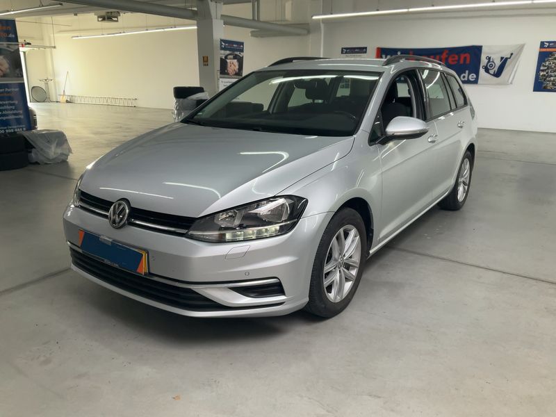 Volkswagen Golf VII 1.6 TDI Comfortline BlueMotion Tech 2019