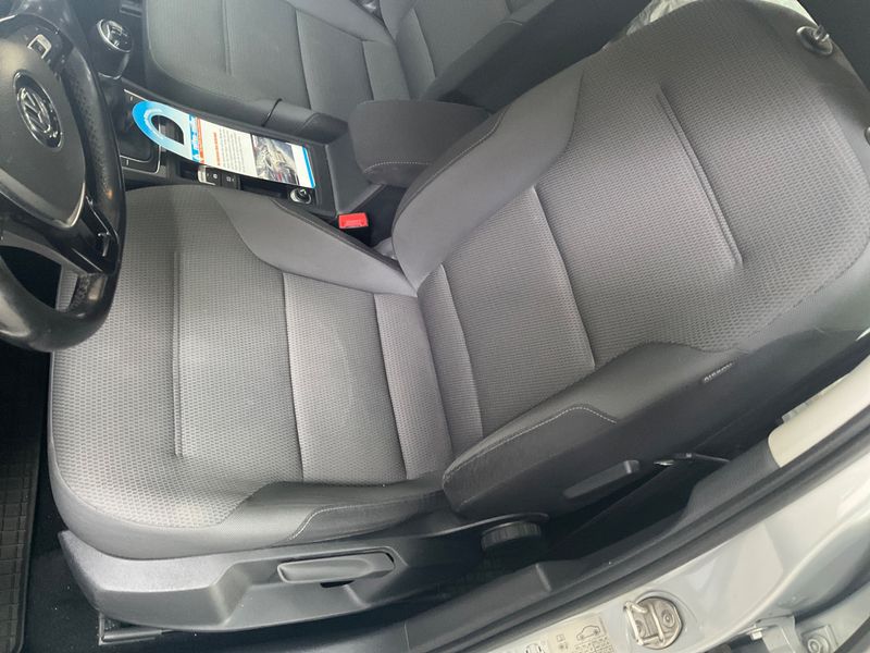 Volkswagen Golf VII 1.6 TDI Comfortline BlueMotion Tech 2019 – снимка на щета 29